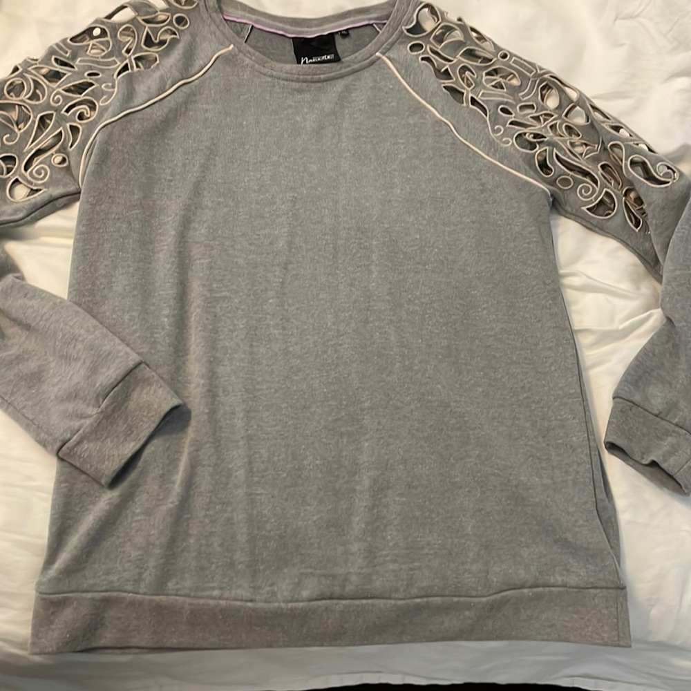 Nanette Lepore gray laser cut shoulder